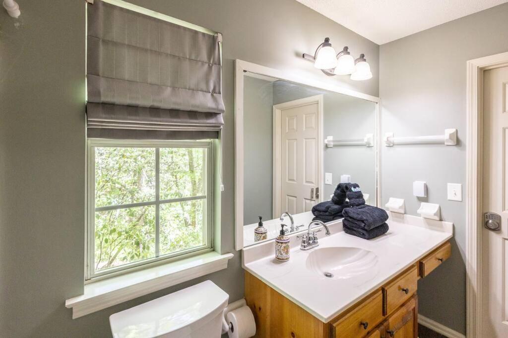 Pet Friendly Luxury Cabin Near Helen With Fire Pit Cleveland Exterior photo